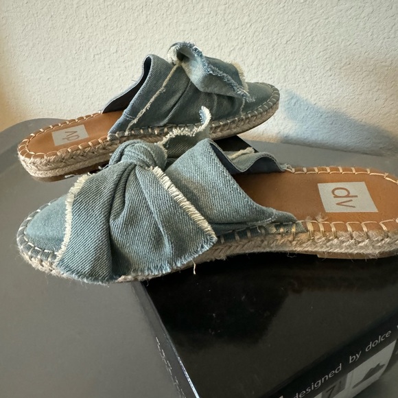 Designed by Dolce Vita Denim Espadrilles Size 7.5 - Picture 6 of 8